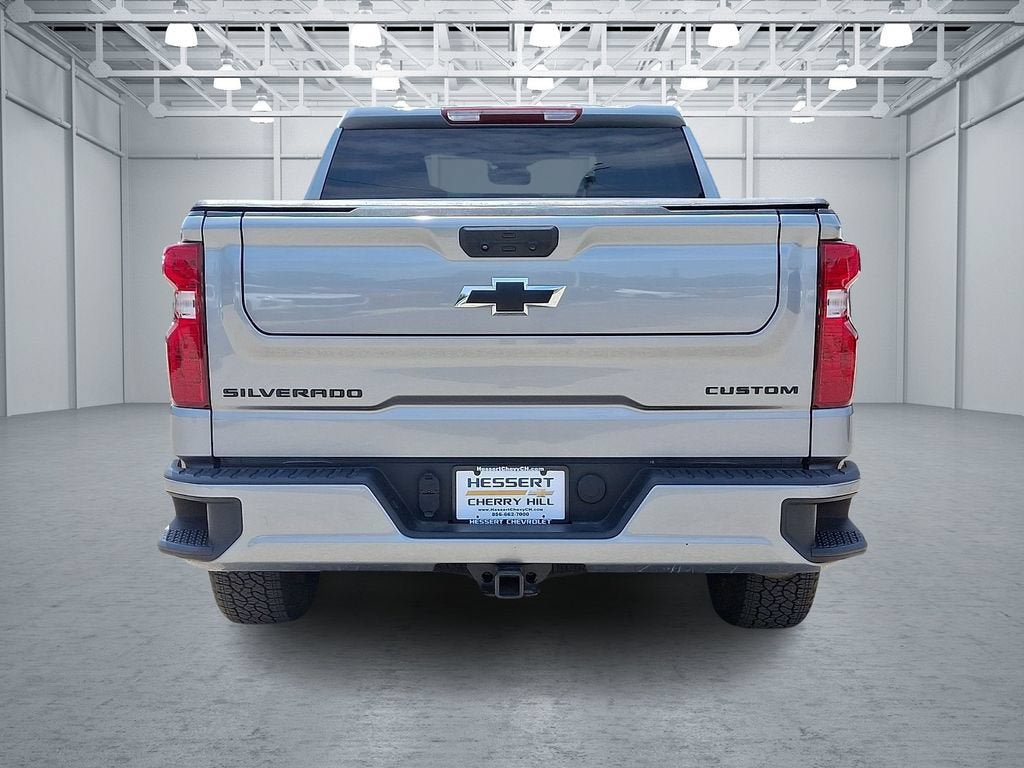Certified 2024 Chevrolet Silverado 1500 Custom w/ Turbomax Blackout Package AWD/4WD image 6