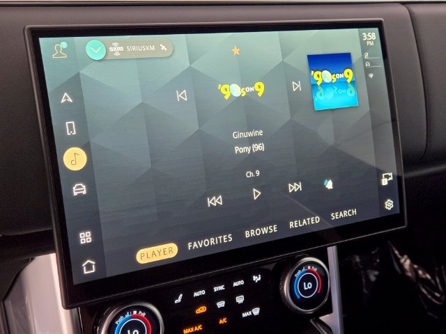 Certified 2023 Land Rover Range Rover SE AWD/4WD image 24
