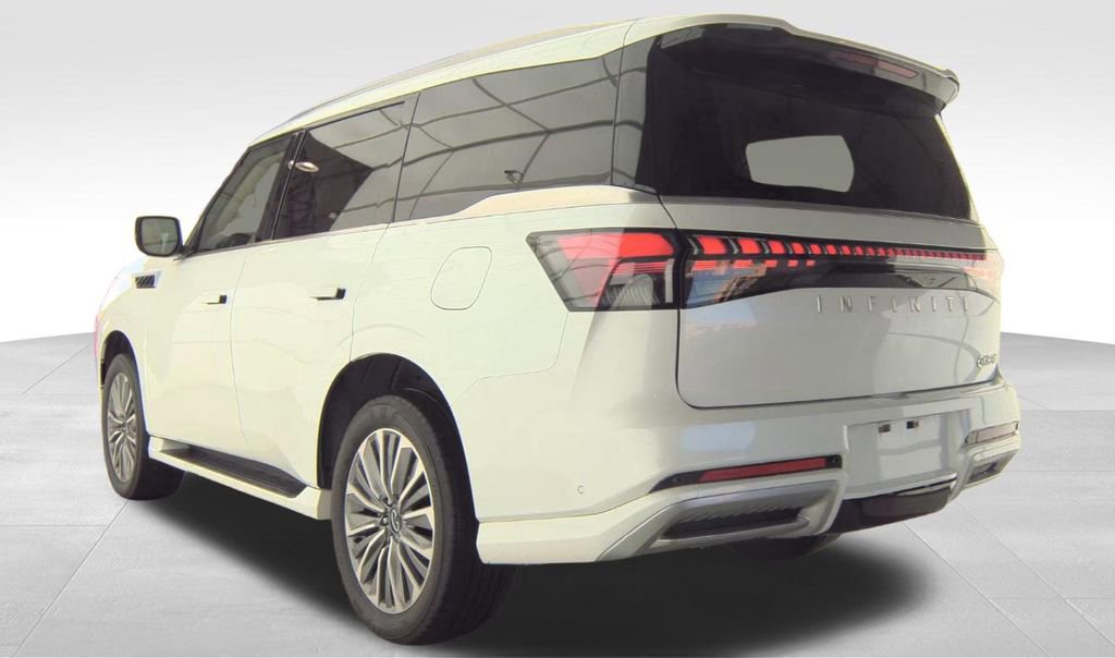 Used 2025 INFINITI QX80 Sensory image 9