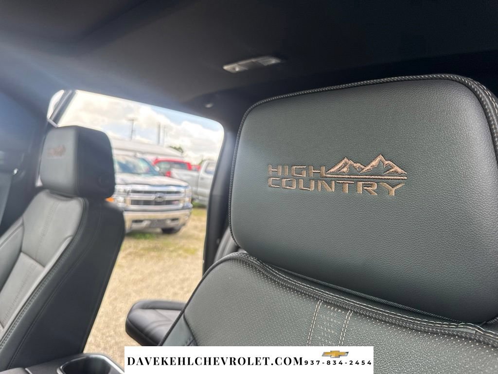 Used 2026 Chevrolet Silverado 1500 High Country w/ Midnight Edition AWD/4WD image 20