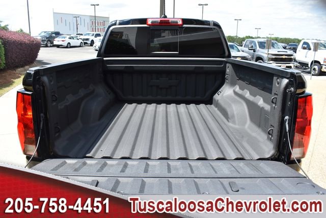 Used 2024 Chevrolet Colorado Trail Boss w/ Advanced Trailering Package AWD/4WD image 9