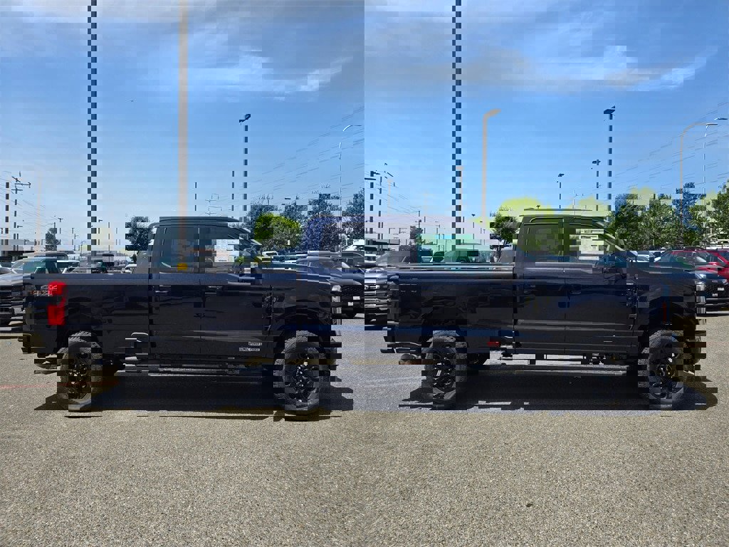 New 2025 Ford F350 Lariat w/ Lariat Ultimate Package image 4