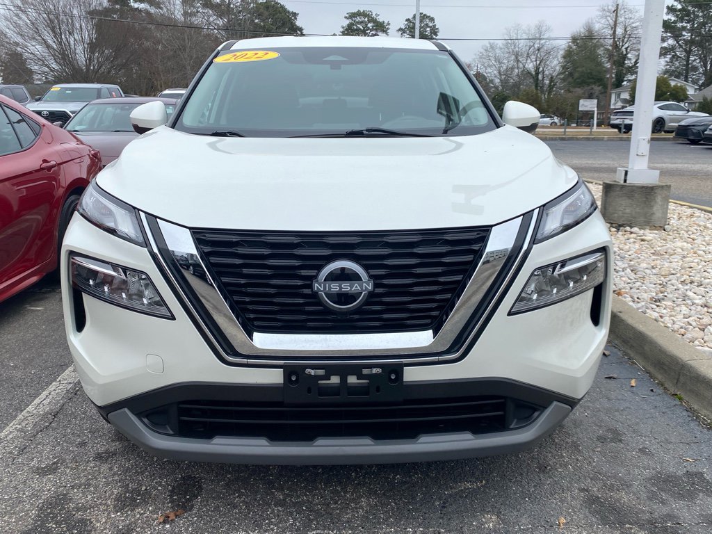 Used 2022 Nissan Rogue SV image 15