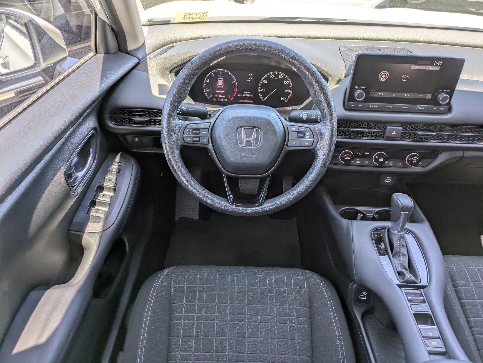 Used 2023 Honda HR-V LX image 13