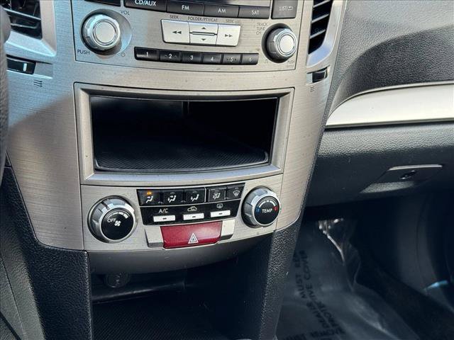 Used 2013 Subaru Legacy 2.5i AWD/4WD image 14
