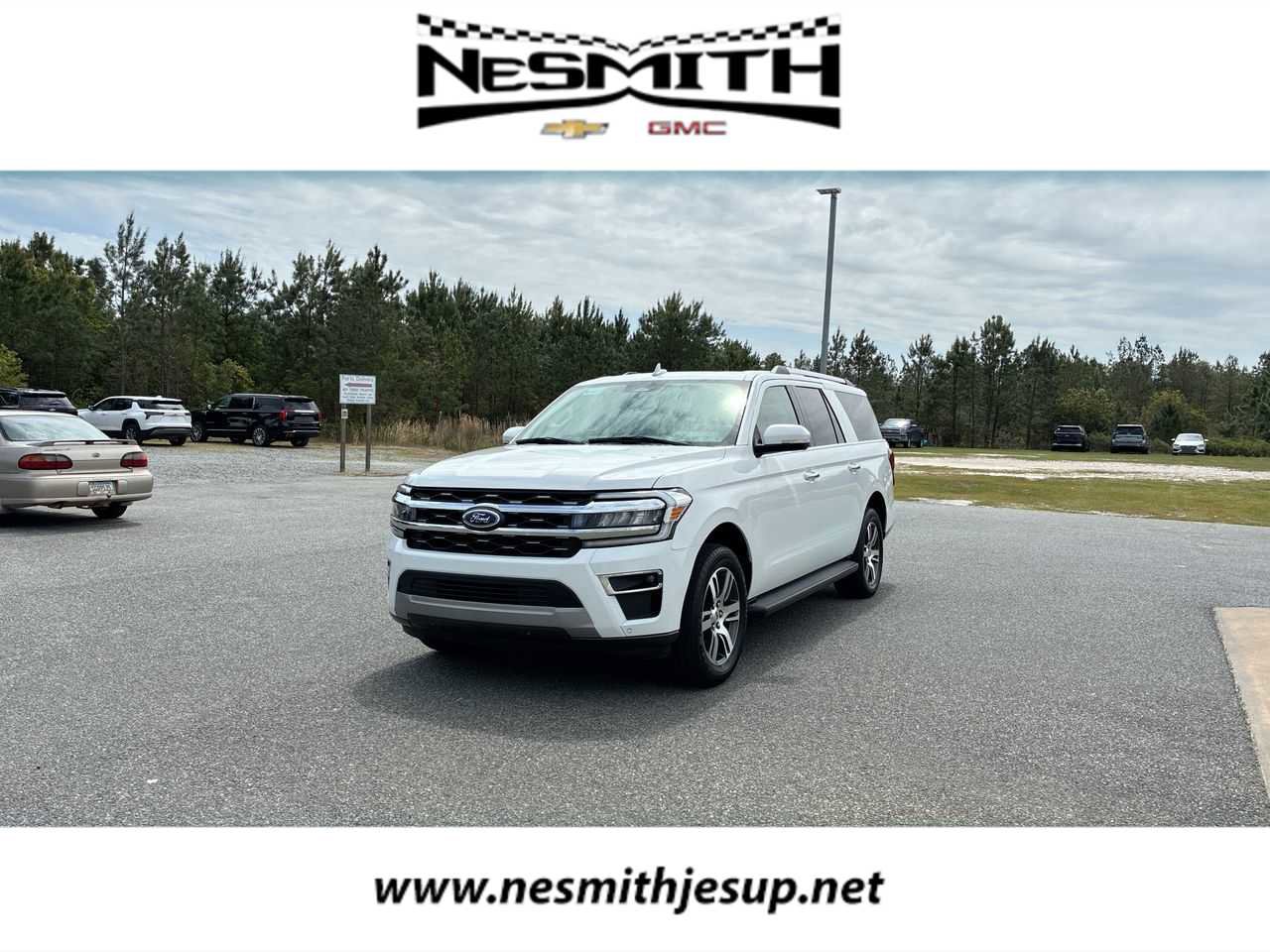 Used 2024 Ford Expedition Max Limited image 1
