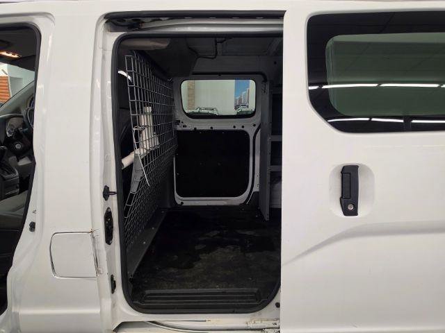 Used 2016 Chevrolet City Express LT FWD image 27