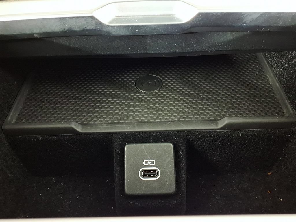Used 2024 Land Rover Range Rover Autobiography AWD/4WD image 24