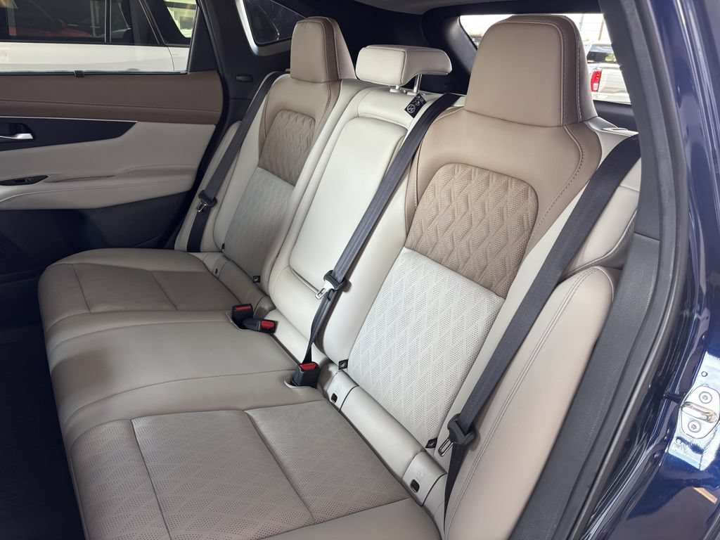 Used 2025 Nissan Murano Platinum w/ Cargo Package AWD/4WD image 28