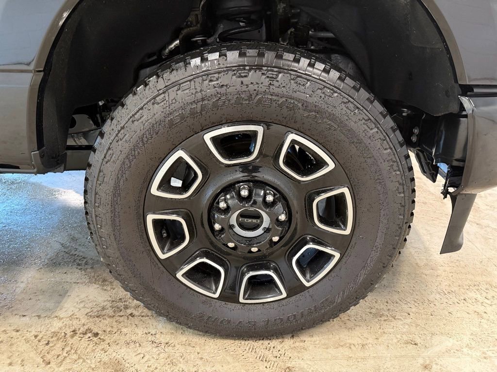 New 2026 Ford F250 Platinum w/ FX4 Off-Road Package image 33