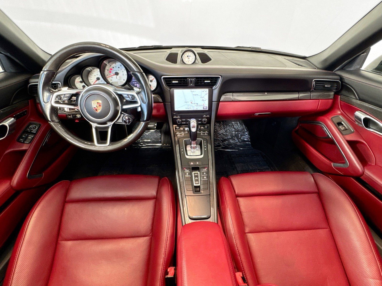 Certified 2018 Porsche 911 Turbo S image 20