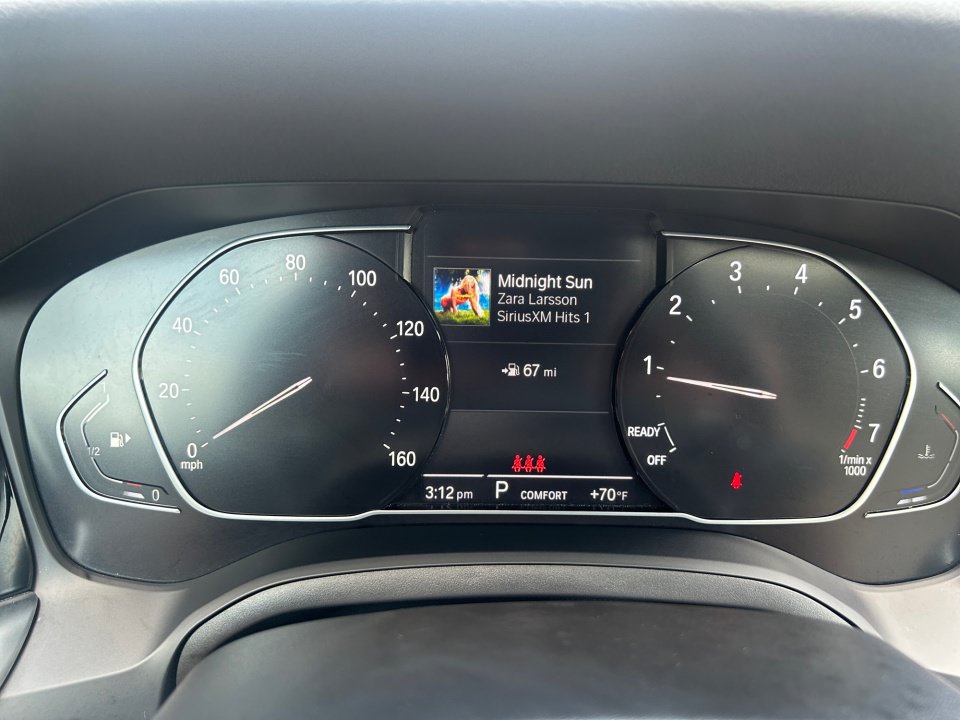 Used 2021 BMW 330i xDrive Sedan AWD/4WD image 11