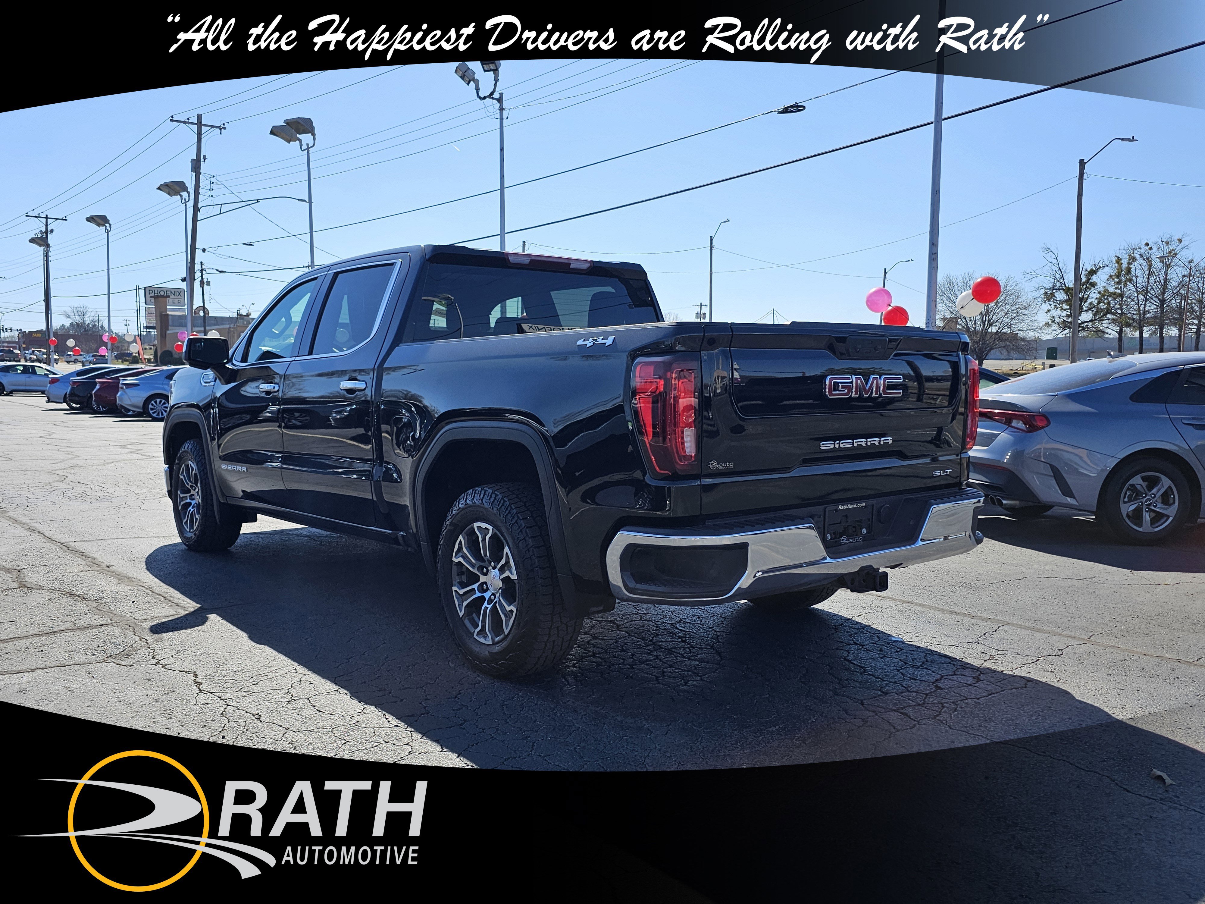 Used 2025 GMC Sierra 1500 SLT AWD/4WD image 8