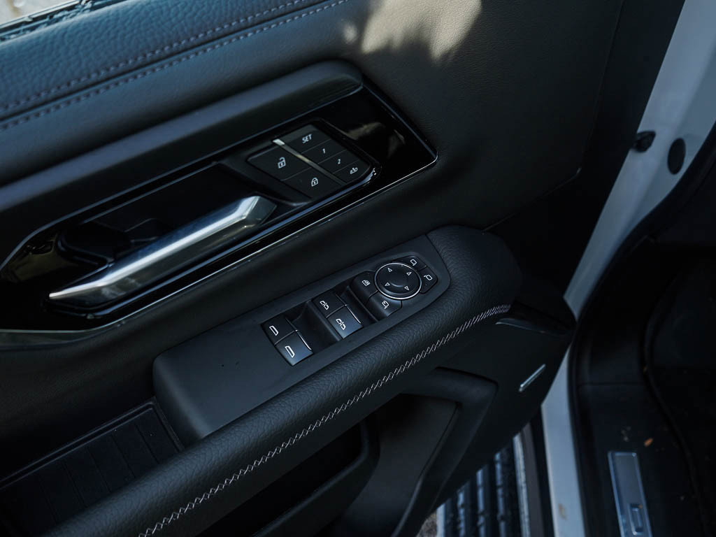 New 2026 GMC Yukon XL Denali w/ Sun & Power Step Package image 20