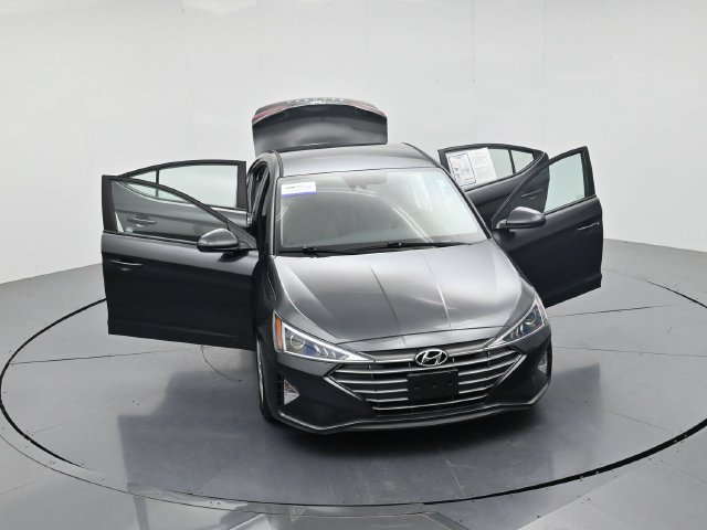 Used 2020 Hyundai Elantra SE FWD image 48