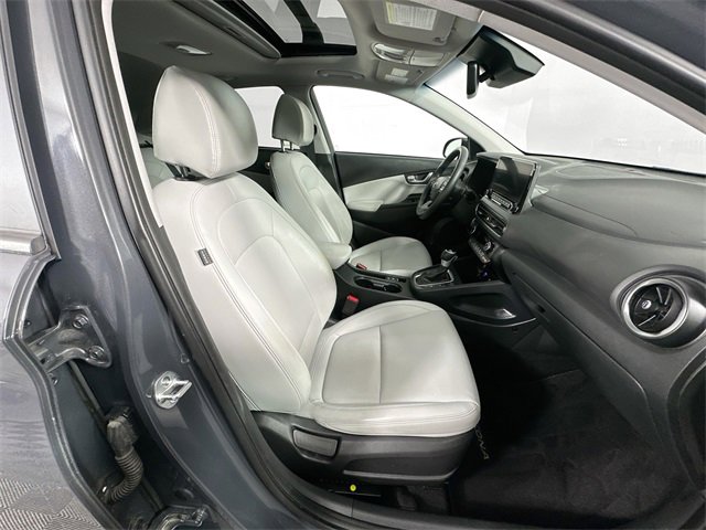 Used 2023 Hyundai Kona Limited w/ Cargo Package image 31