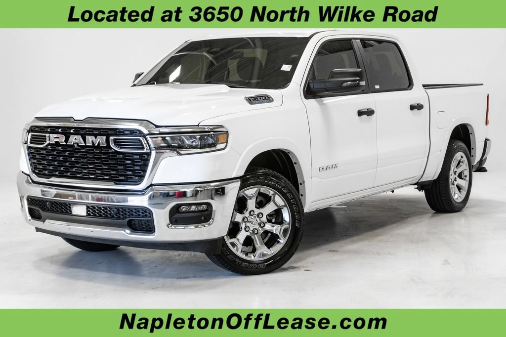 Used 2025 RAM 1500 Big Horn AWD/4WD image 1