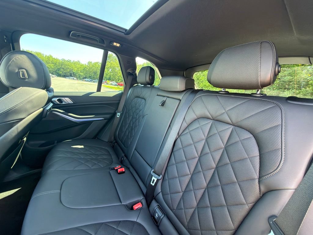 Certified 2023 BMW X5 xDrive40i AWD/4WD image 21