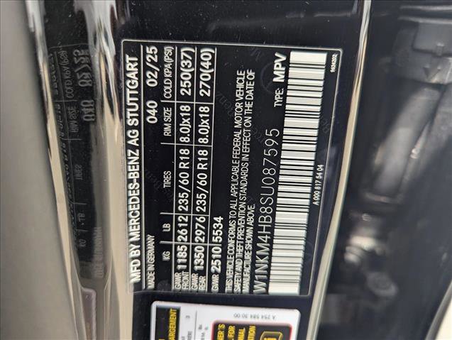 Used 2025 Mercedes-Benz GLC 300 4MATIC image 17