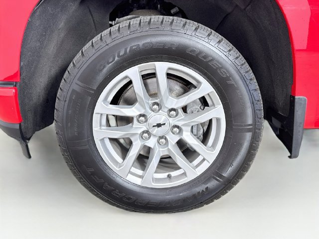 Used 2021 Chevrolet Silverado 1500 RST AWD/4WD image 32