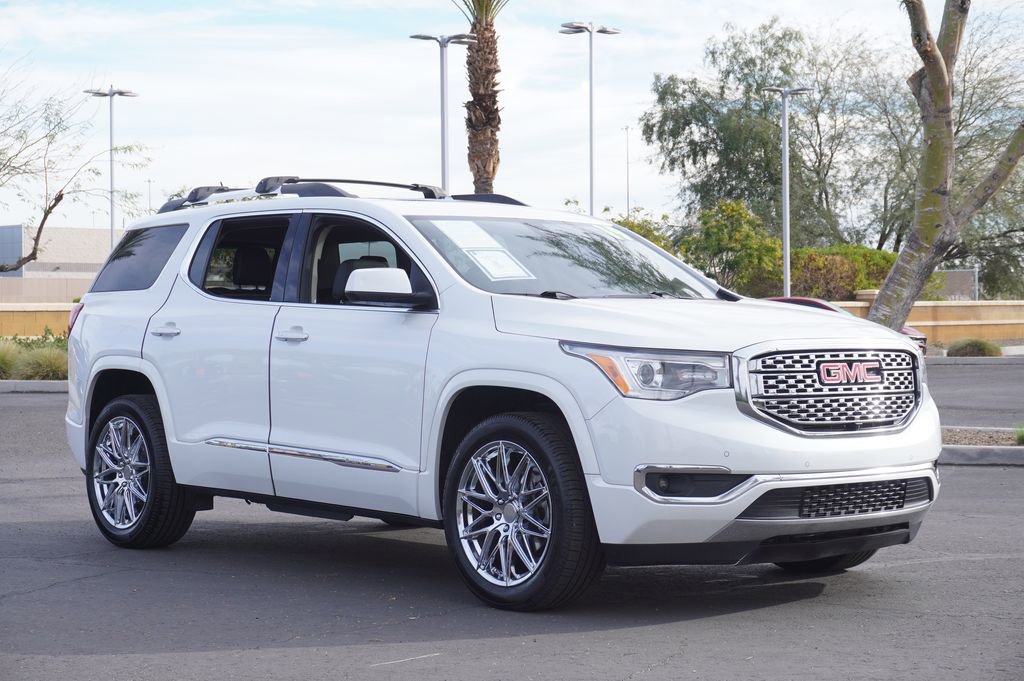 Used 2019 GMC Acadia Denali w/ Technology Package image 4