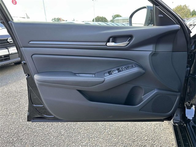 New 2025 Nissan Altima 2.5 SV w/ SV Premium Package image 14