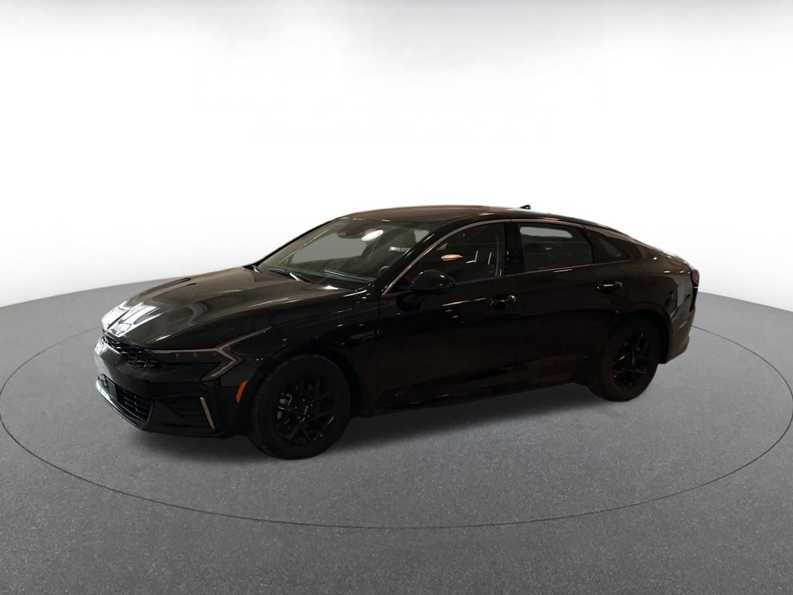 Used 2025 Kia K5 LXS image 8