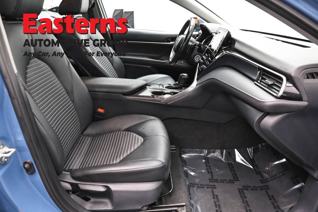 Used 2023 Toyota Camry SE FWD image 23