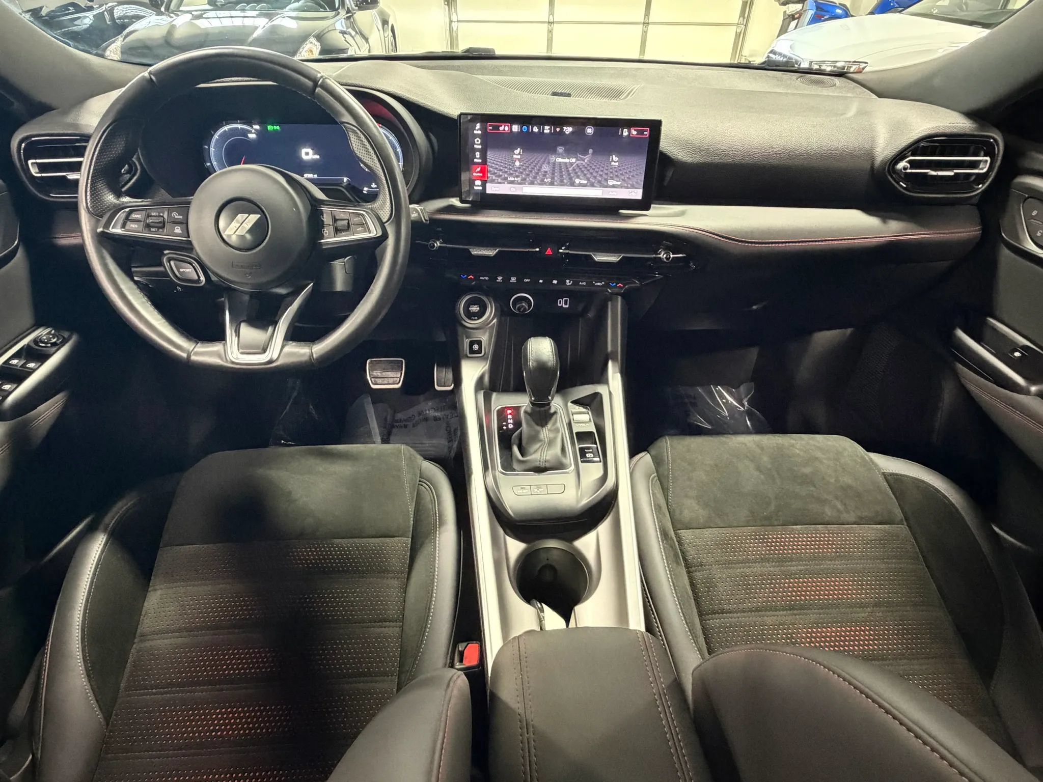 Used 2024 Dodge Hornet GT AWD/4WD image 2