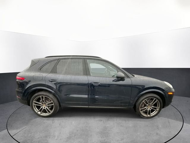 Used 2023 Porsche Cayenne Platinum Edition AWD/4WD image 8