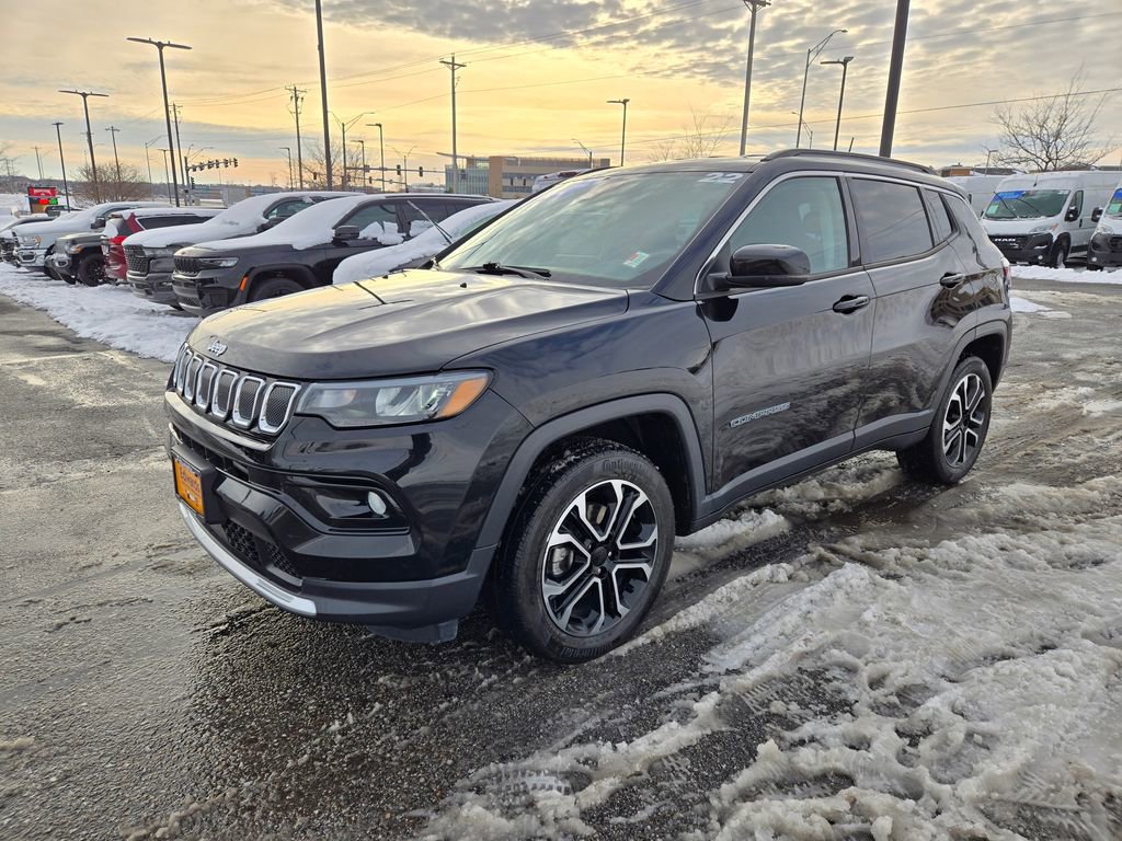 Used 2022 Jeep Compass Limited image 8