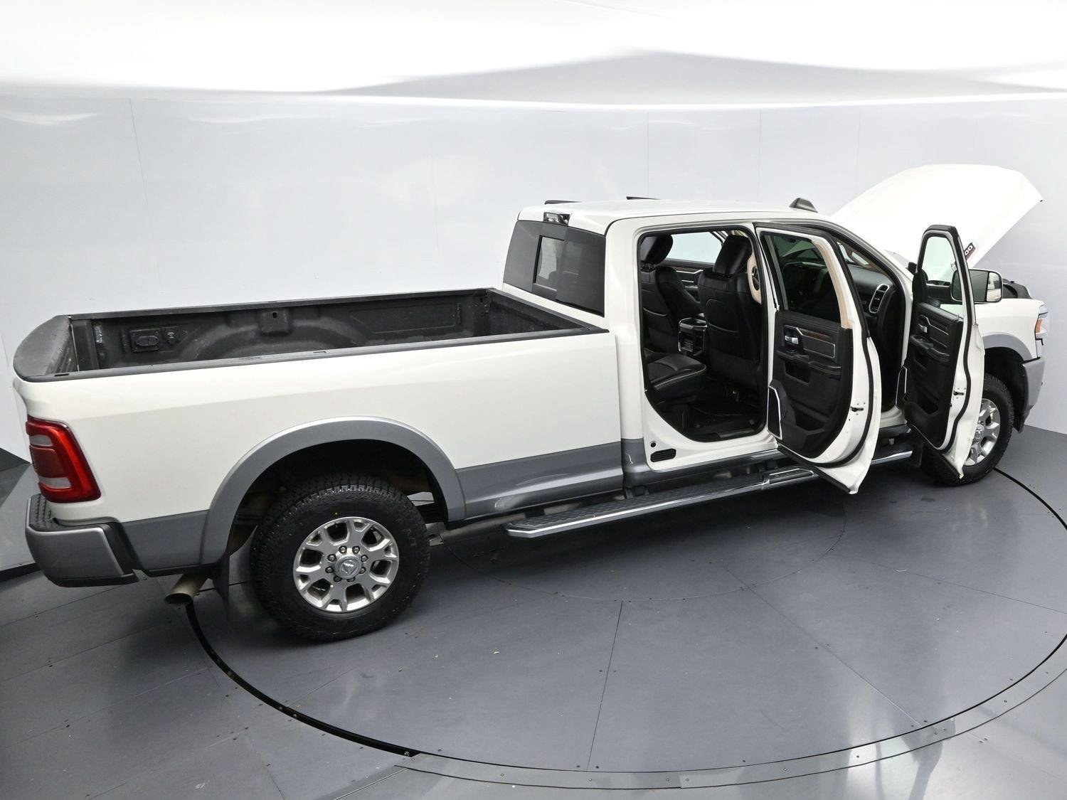Used 2021 RAM 3500 Laramie w/ Safety Group B AWD/4WD image 44