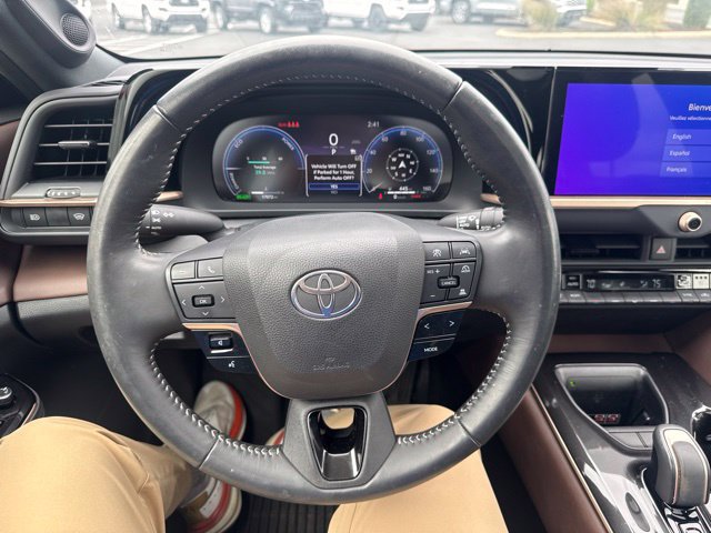 Used 2024 Toyota Crown AWD/4WD image 19