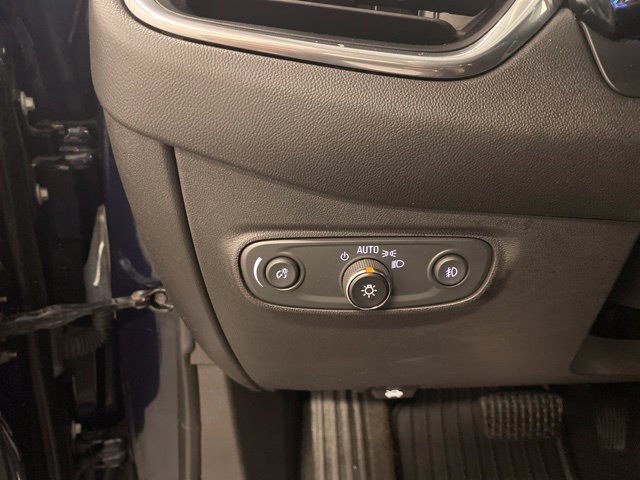 Used 2020 Chevrolet Equinox LT AWD/4WD image 16