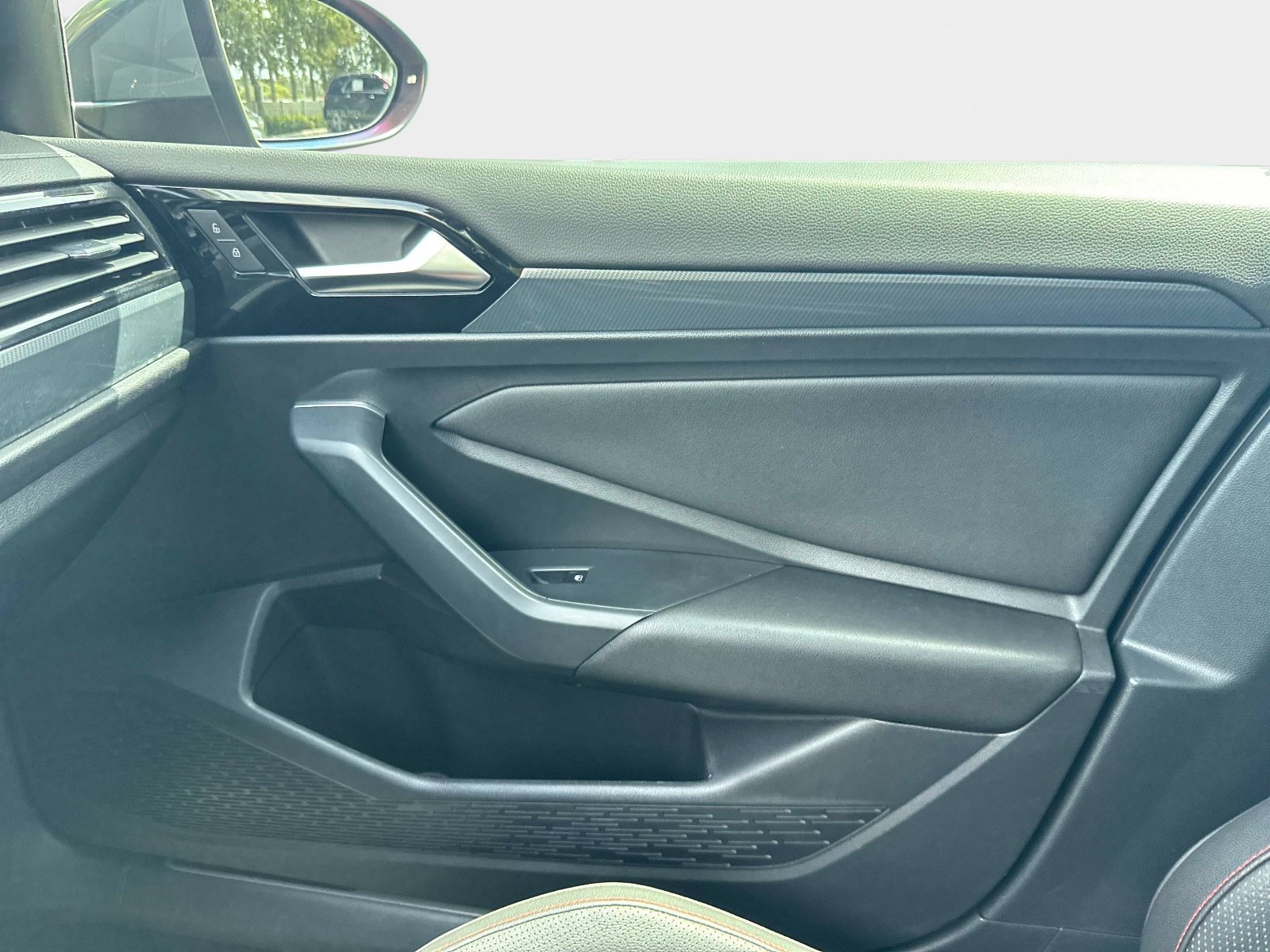 Used 2019 Volkswagen Jetta R-Line FWD image 22
