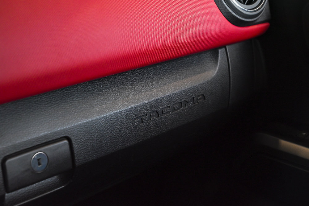 Used 2023 Toyota Tacoma SR5 w/ Technology Package RWD image 28