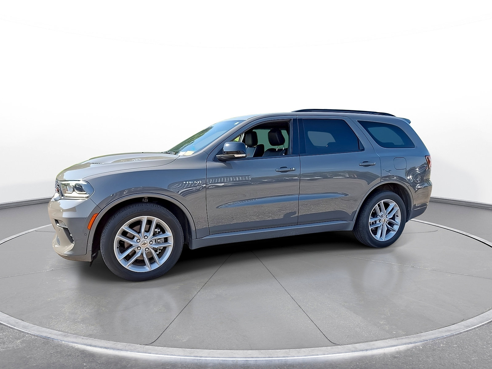 Used 2023 Dodge Durango R/T AWD/4WD image 4