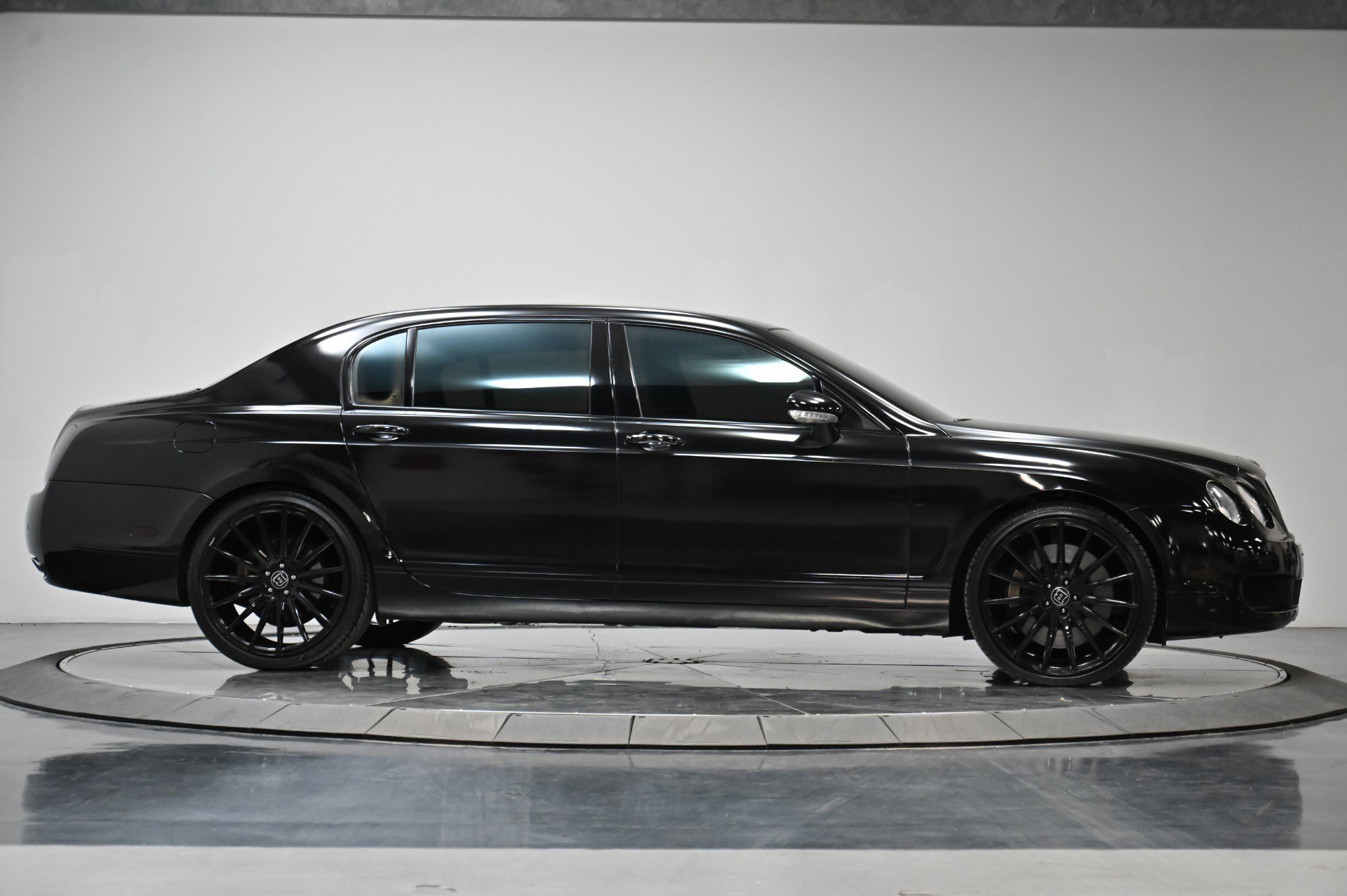 Used 2006 Bentley Flying Spur Flying Spur AWD/4WD image 19