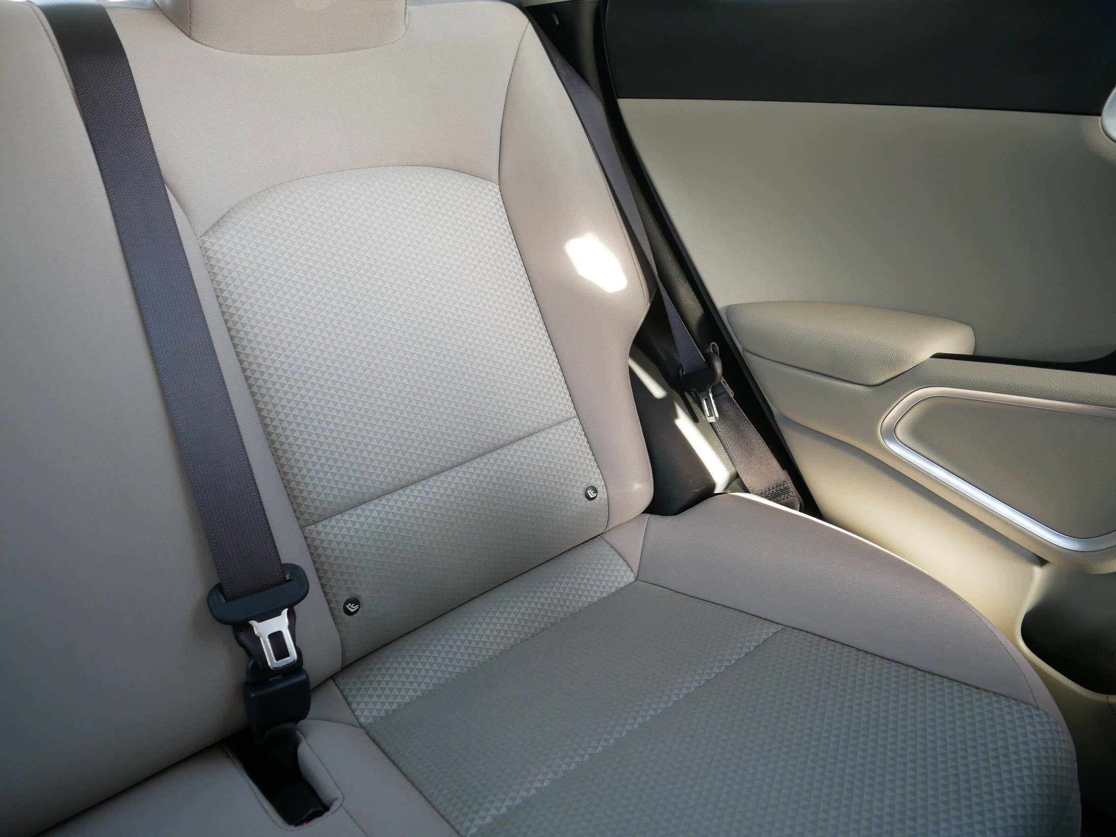Certified 2025 Kia Soul LX FWD image 14