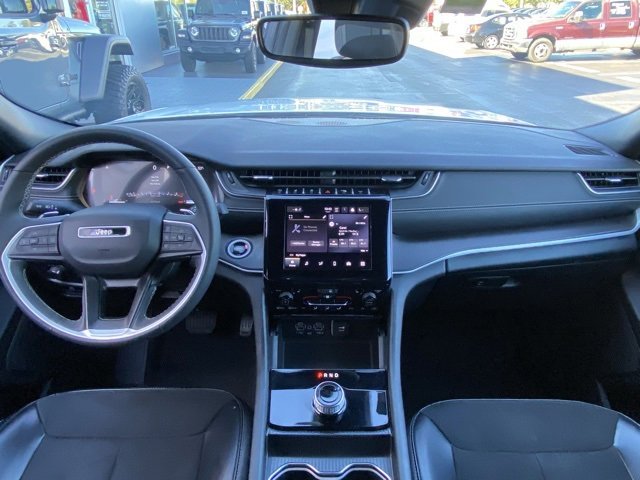 Used 2024 Jeep Grand Cherokee L Laredo image 15