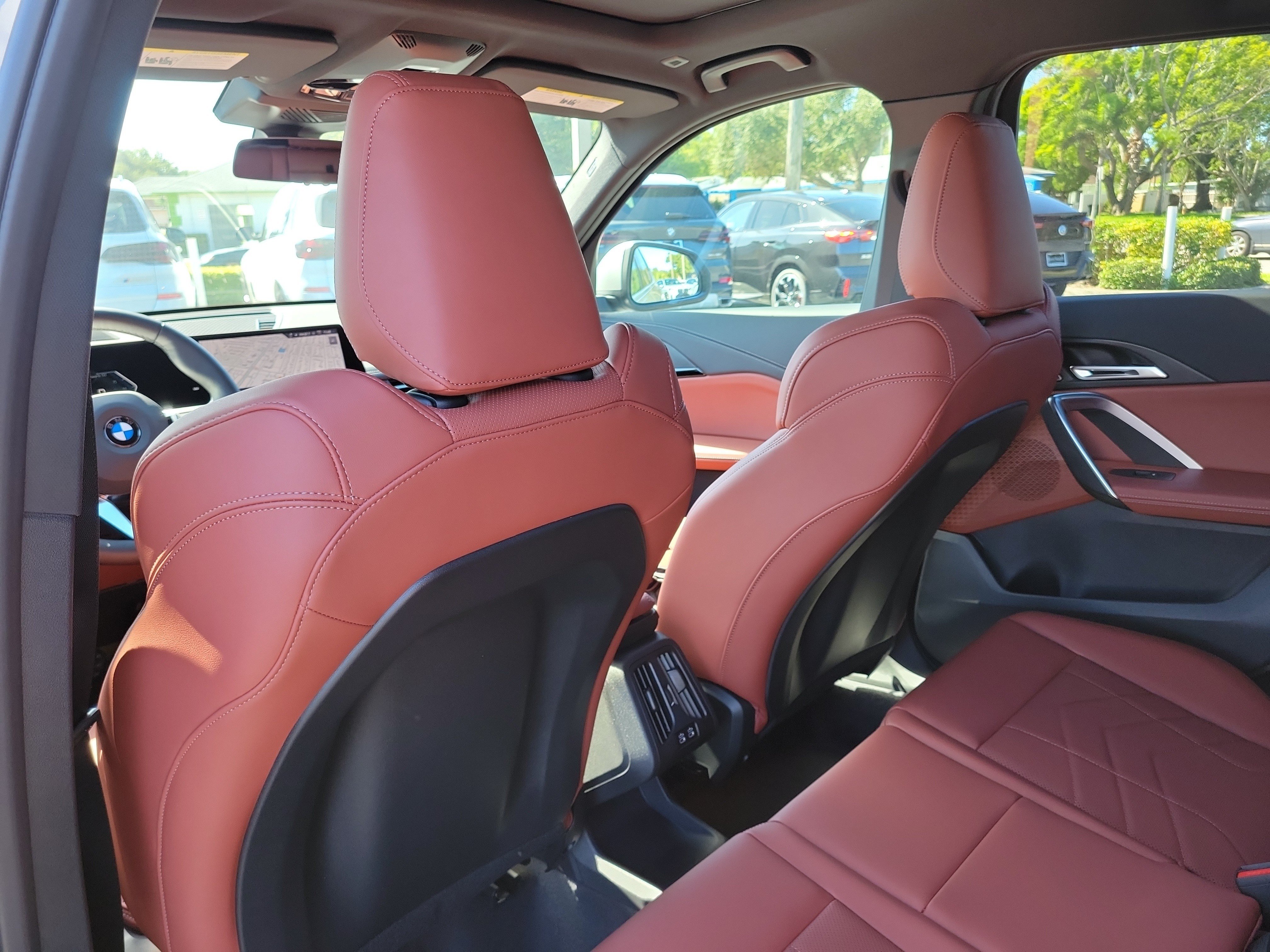 New 2027 BMW X1 xDrive28i w/ Technology Package AWD/4WD image 9