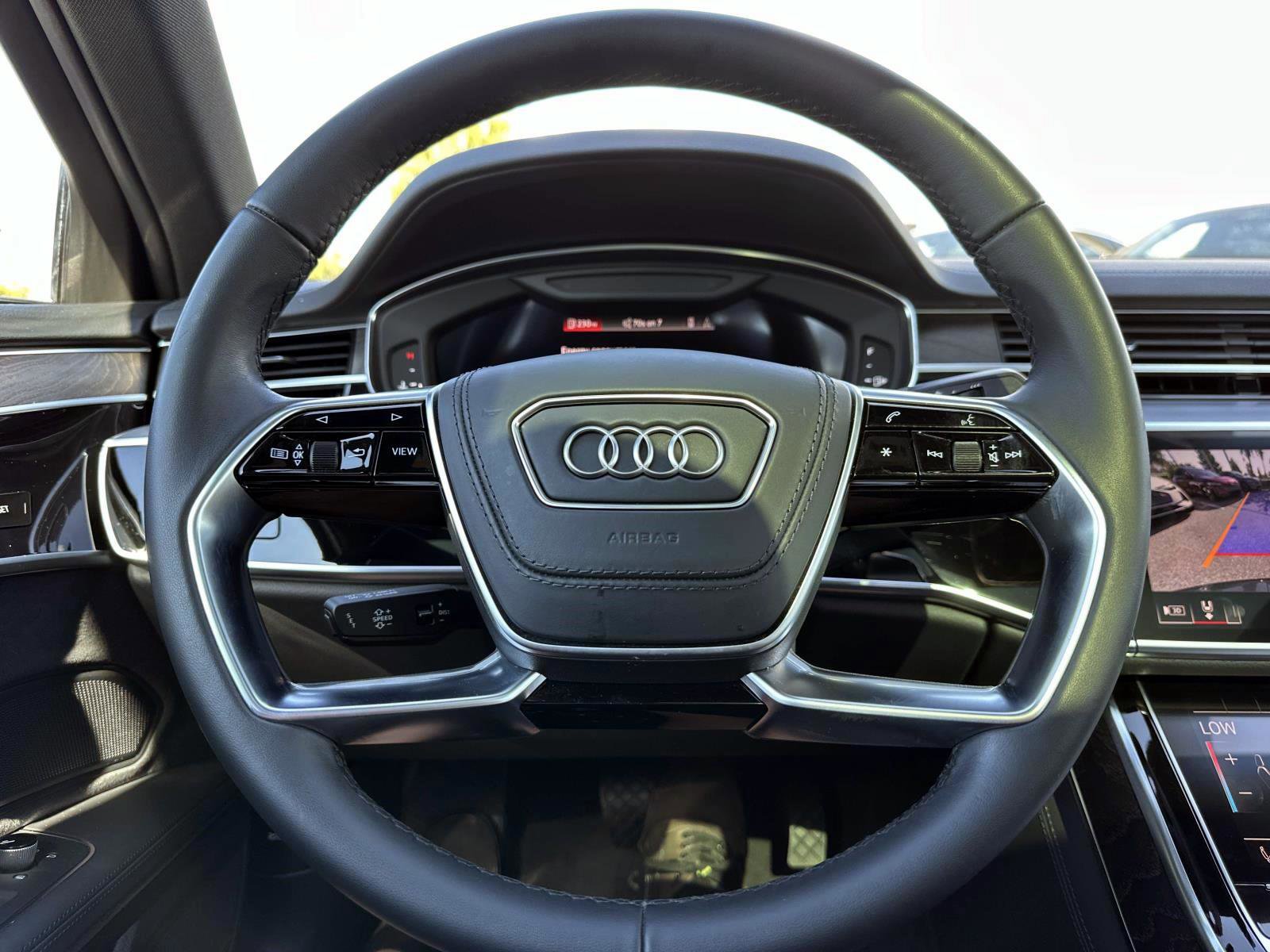 Used 2022 Audi A8 L 3.0T w/ Executive Package image 28