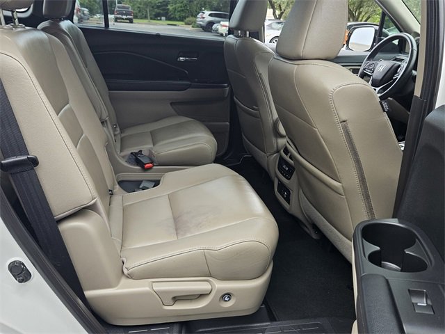 Used 2021 Honda Pilot Touring image 20