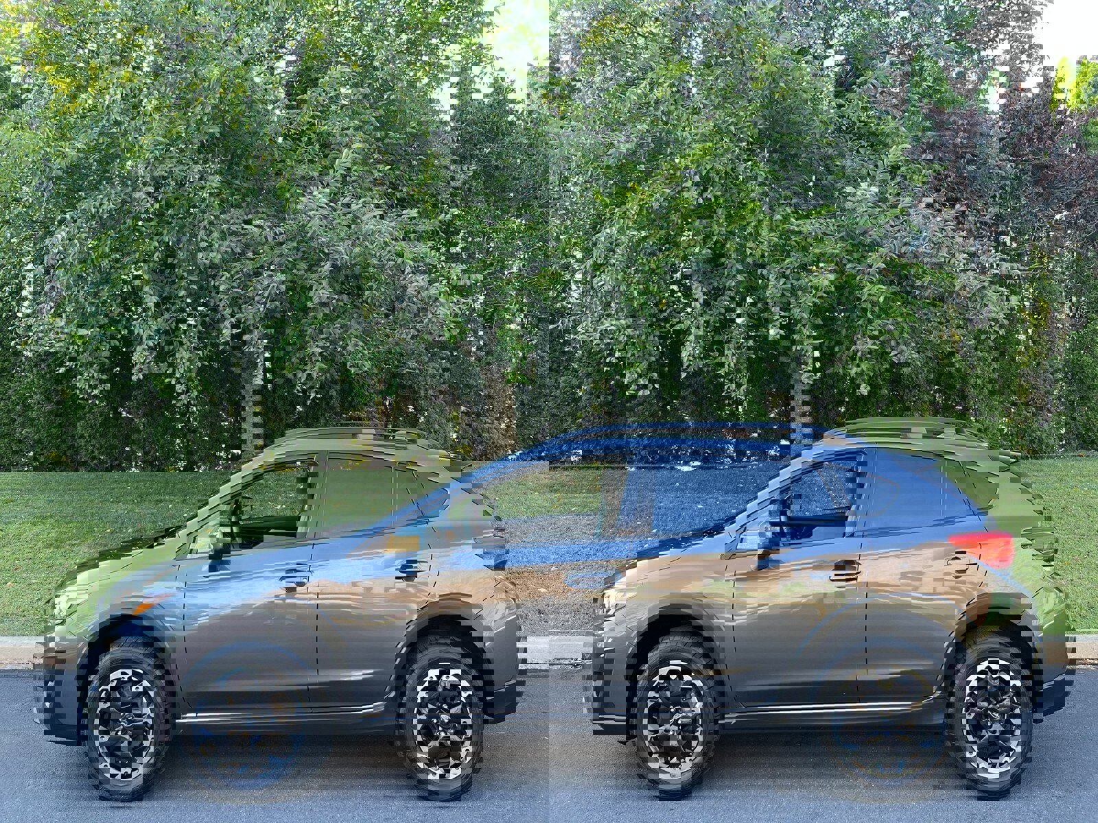 Used 2023 Subaru Crosstrek 2.0i Premium image 32