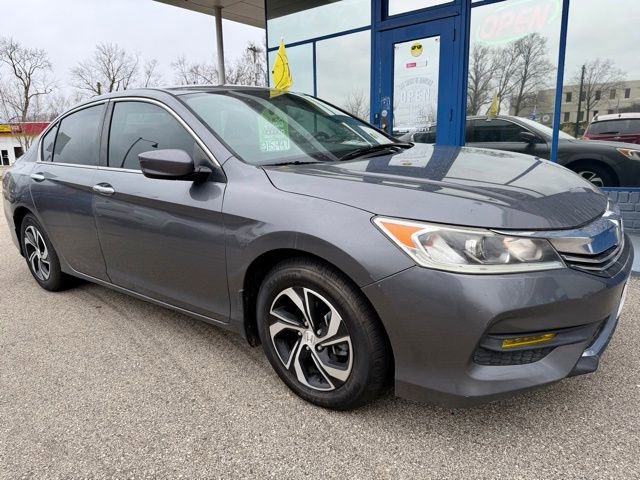 Used 2017 Honda Accord LX image 2