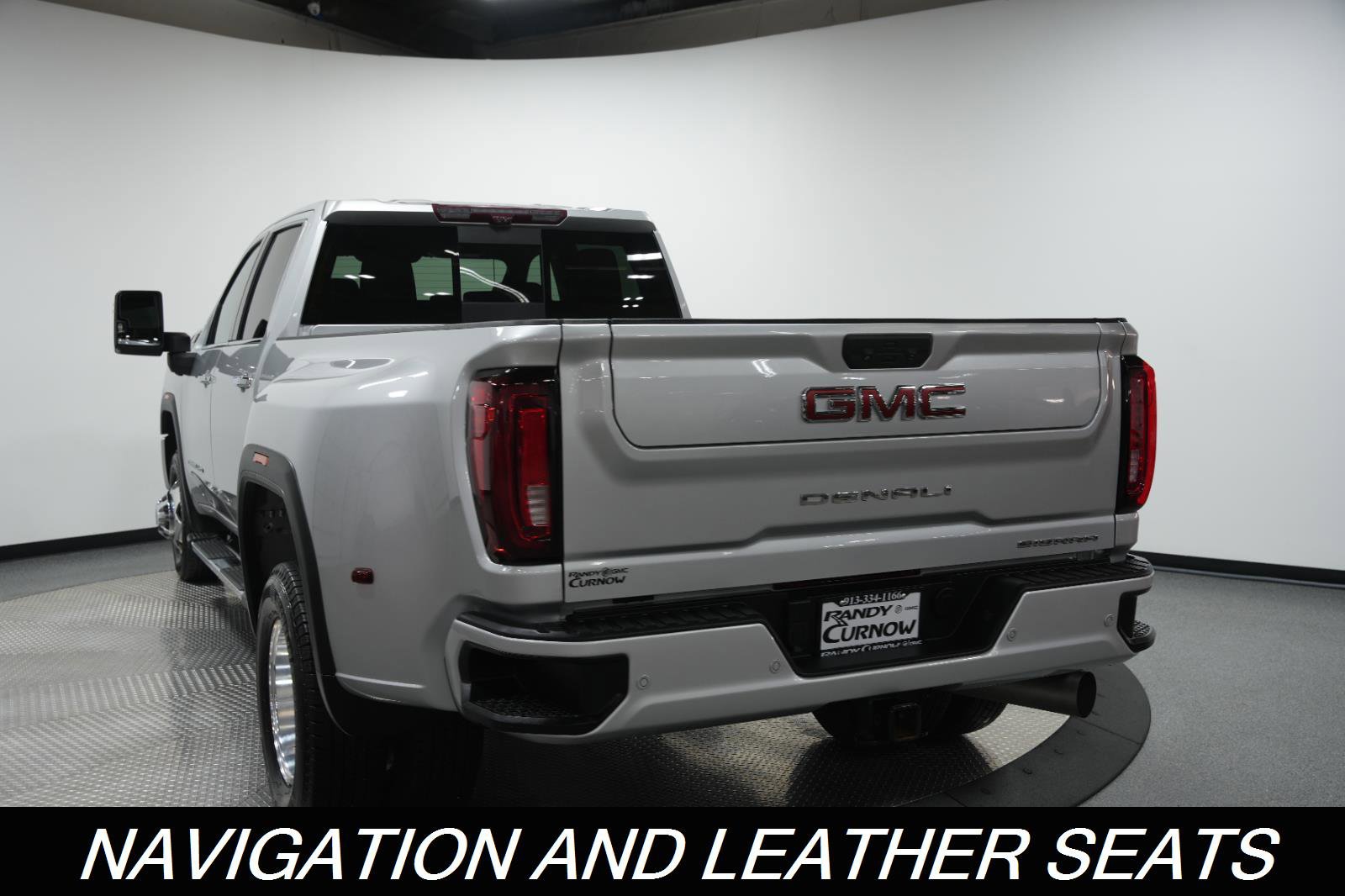 Used 2022 GMC Sierra 3500 Denali w/ Technology Package image 6