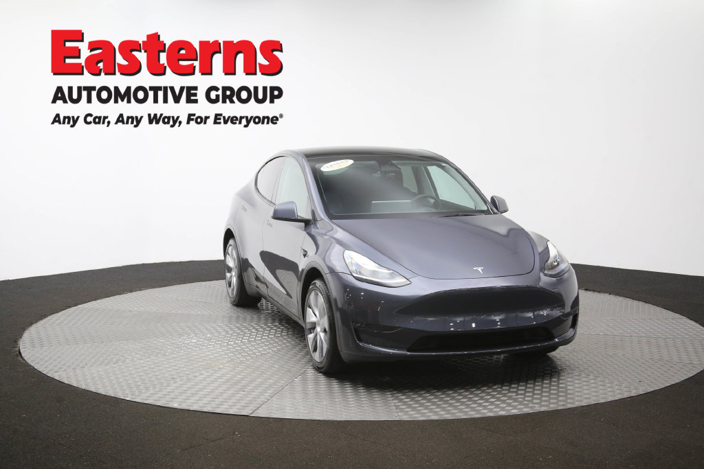 Used 2023 Tesla Model Y Long Range AWD/4WD image 46