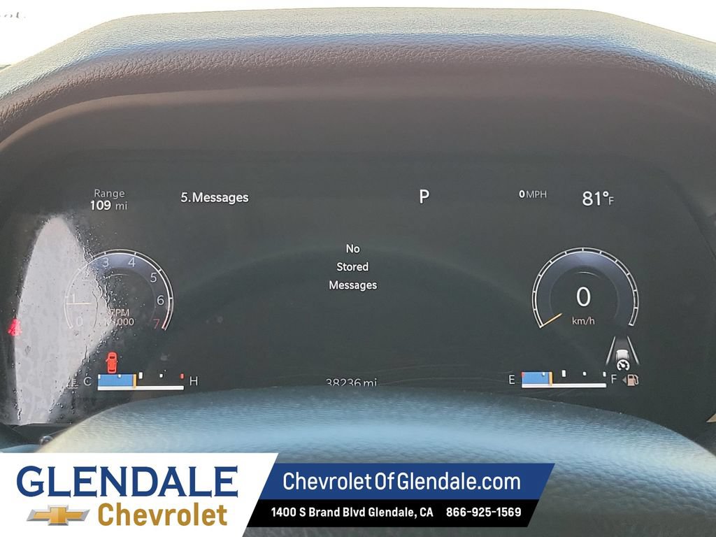 Used 2023 Jeep Grand Cherokee Laredo AWD/4WD image 31