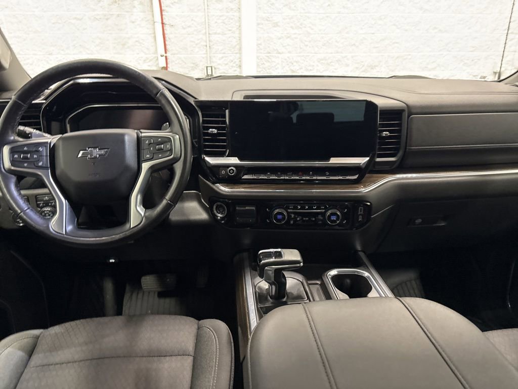 Used 2023 Chevrolet Silverado 1500 RST image 12