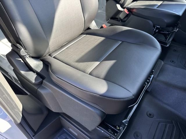 New 2026 Ford Transit 250 148 Medium Roof RWD image 13